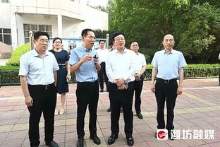 小吧问科尔怎么看待库里今天的表现 科尔：都慢热 我们会强势反弹